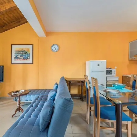 Guest house House Materada 3*