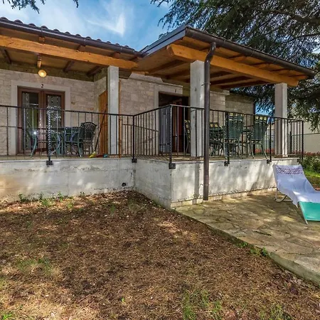 Guest house House Materada