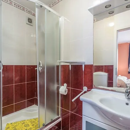 House Materada 3* بوريتش