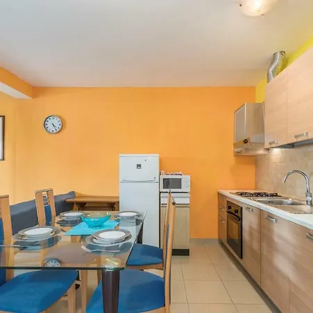 House Materada بيت ضيافة بوريتش